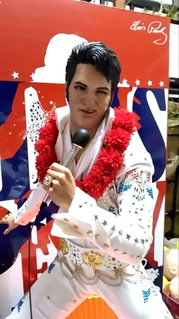 入手困難❄永遠のスター☆エルビス・プレスリー フィギュア1/4スケール(別顔付き