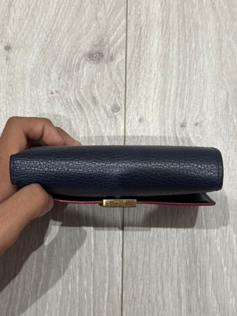 ルイヴィトン ポルトフォイユ カプシーヌ コンパクト　マリーヌルージュ