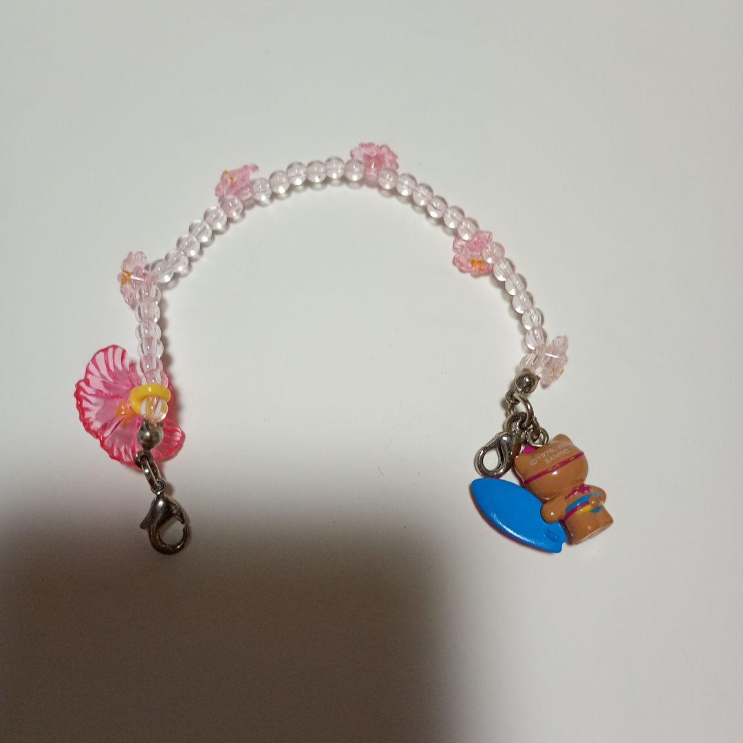 激レア　入手困難　ハローキティ　日焼け サーフボード ストラップ