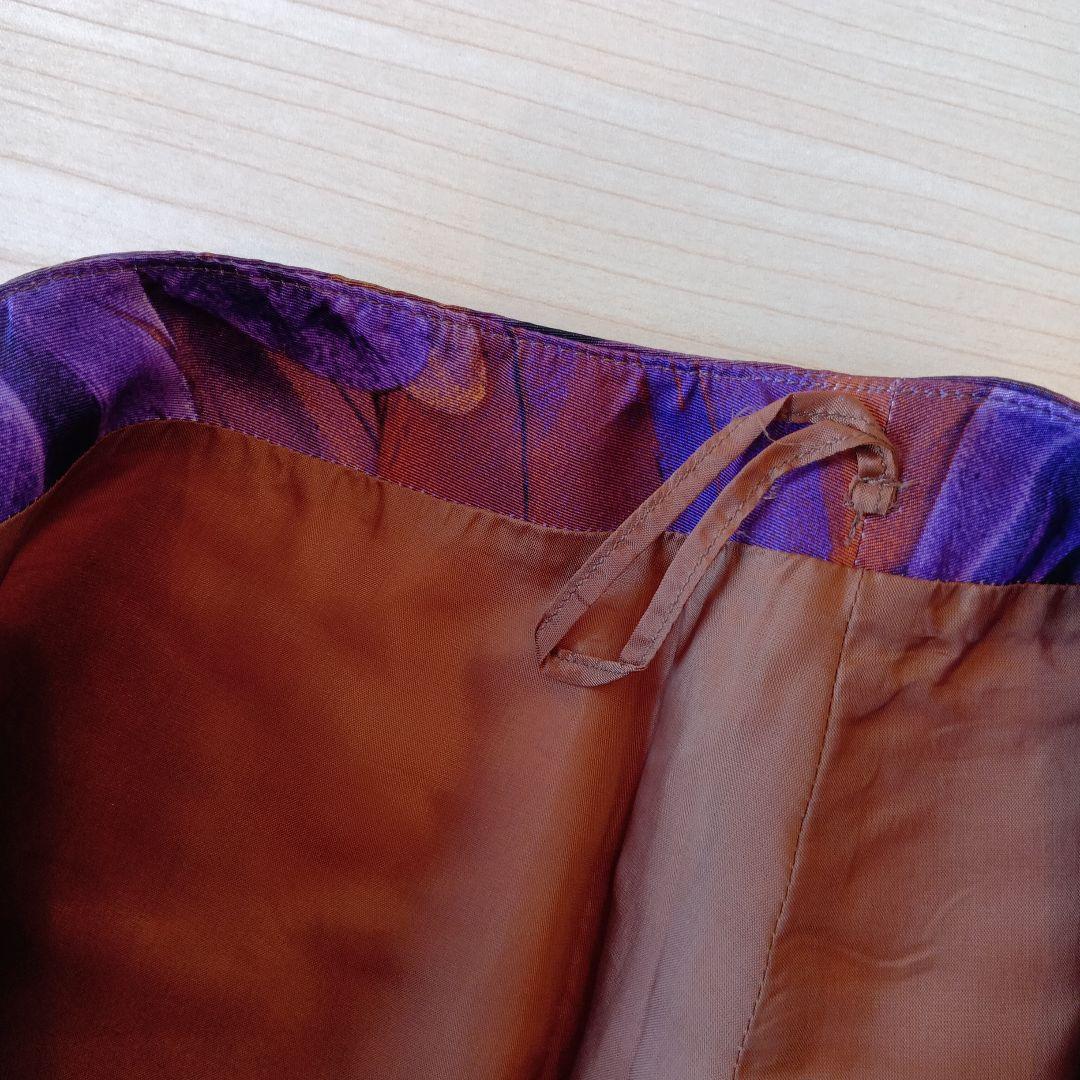 PRADA　タイトスカート