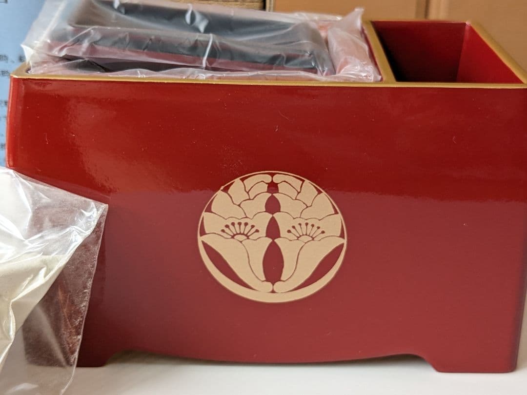 【香炉】朱塗　５寸　浄土宗総本山知恩院の紋入り　新品未使用品　焼香