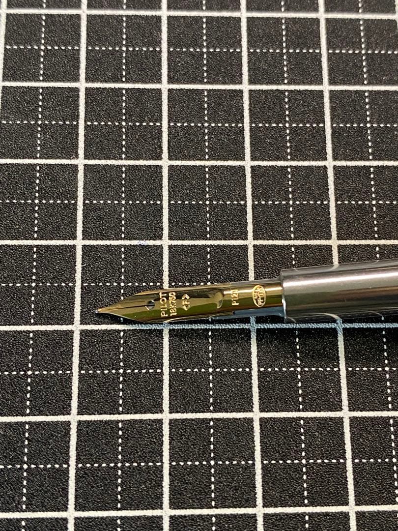 PILOT CAPLESS decimo Aquamarine-Blue 万年筆