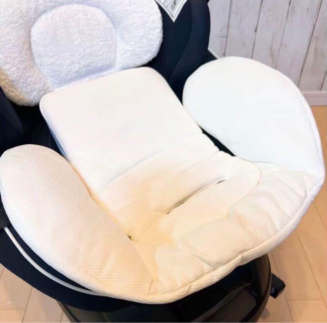 ✨極美品✨コンビ チャイルドシート クルムーヴスマートisofix combi