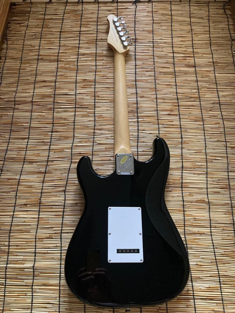 ☆美品 ローノイズピックアップ搭載　新機能を追加したMavis ST