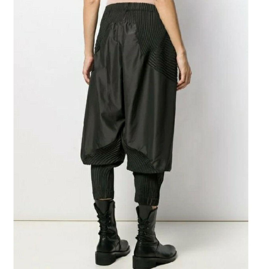 美品　ISSEY MIYAKE　イッセイミヤケ スチーム　サルエルパンツ