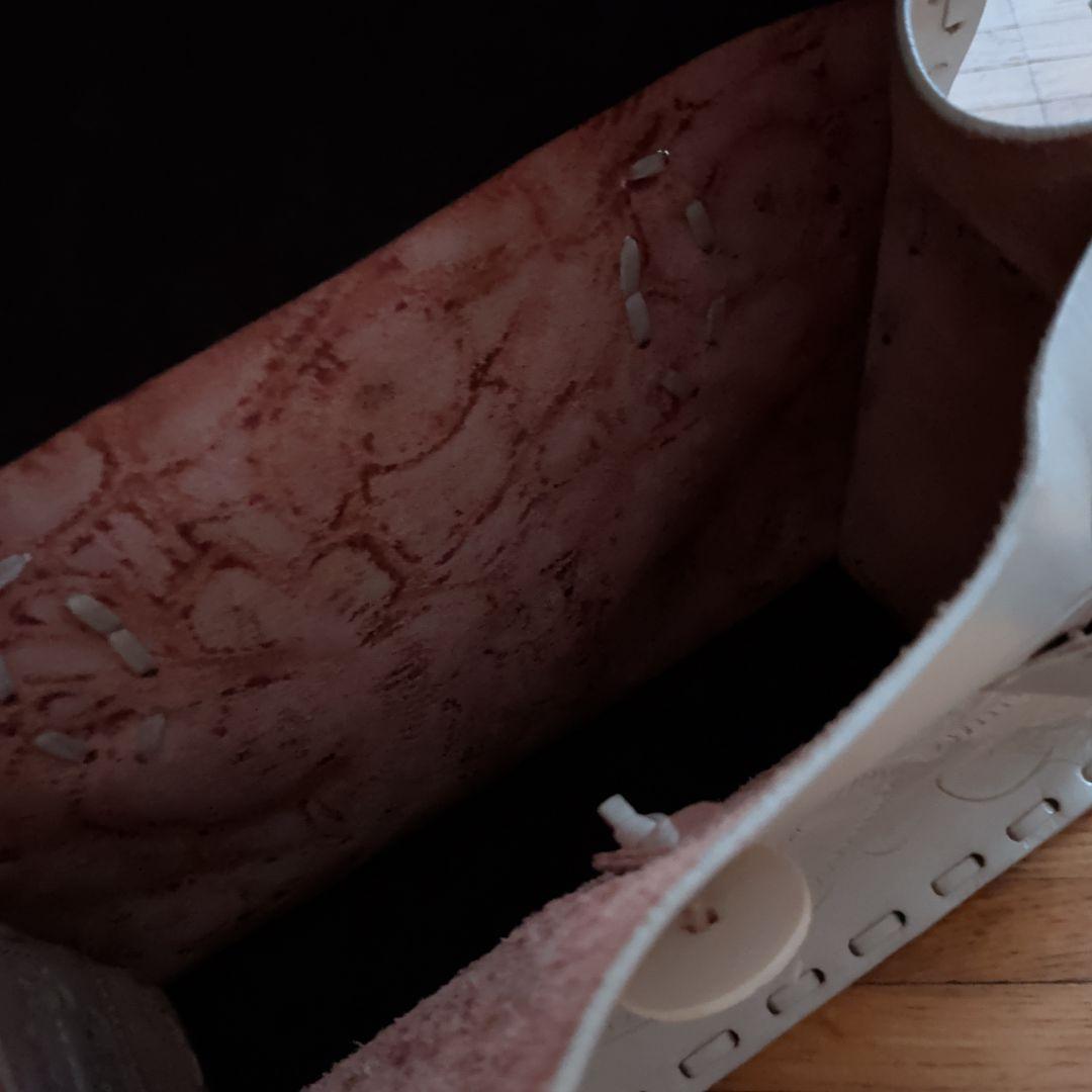 美品　グレースコンチネンタル　ホワイトレザーハンドバッグ