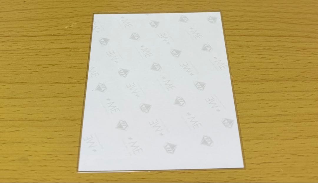 谷崎早耶 ダイナー衣装 直筆