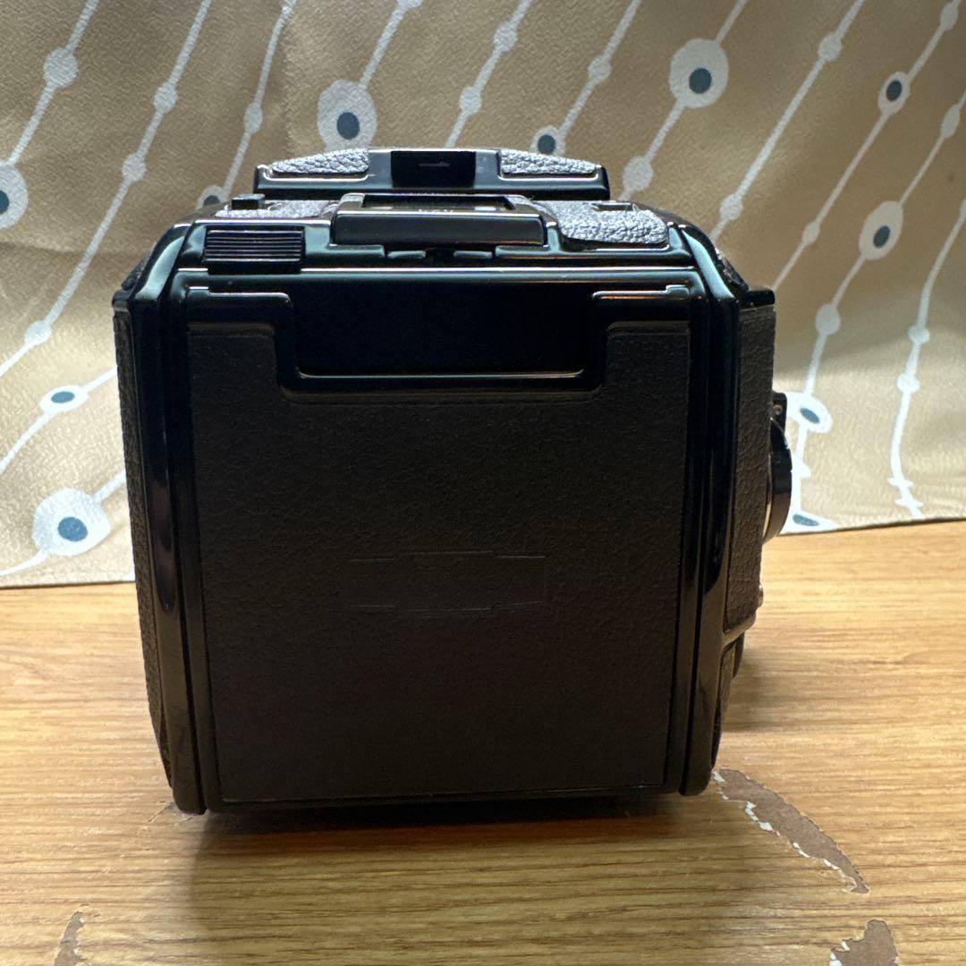 d*2様 Zenza Bronica EC 中判フィルムカメラ