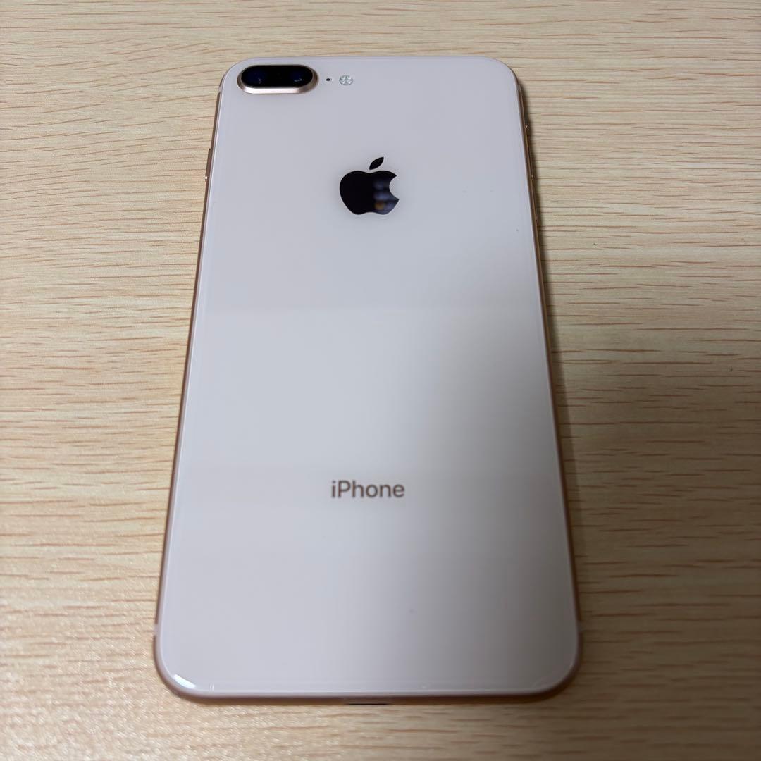 iPhone 8 Plus ゴールド 本体 64GB SIMロック解除済み