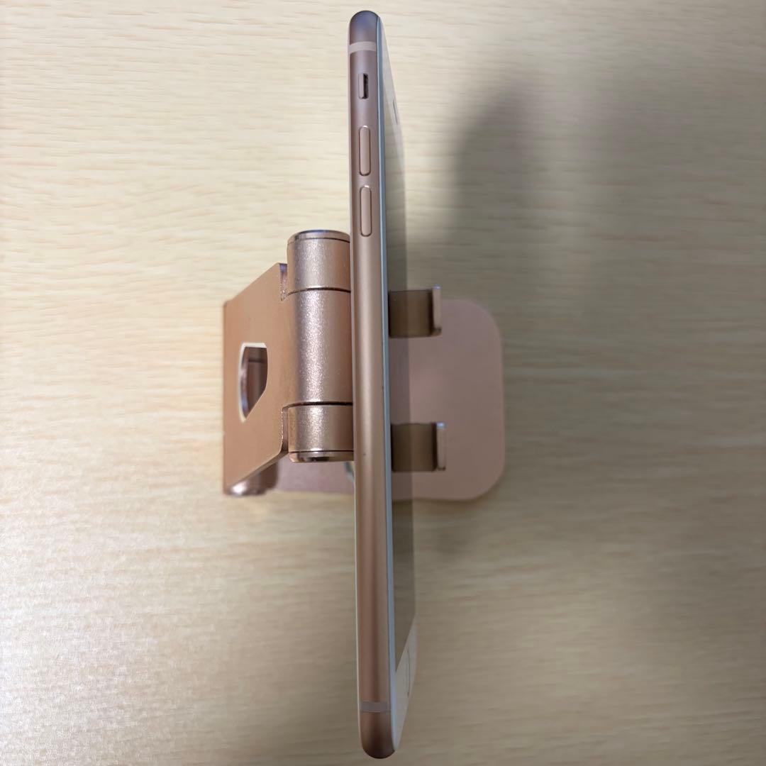 iPhone 8 Plus ゴールド 本体 64GB SIMロック解除済み