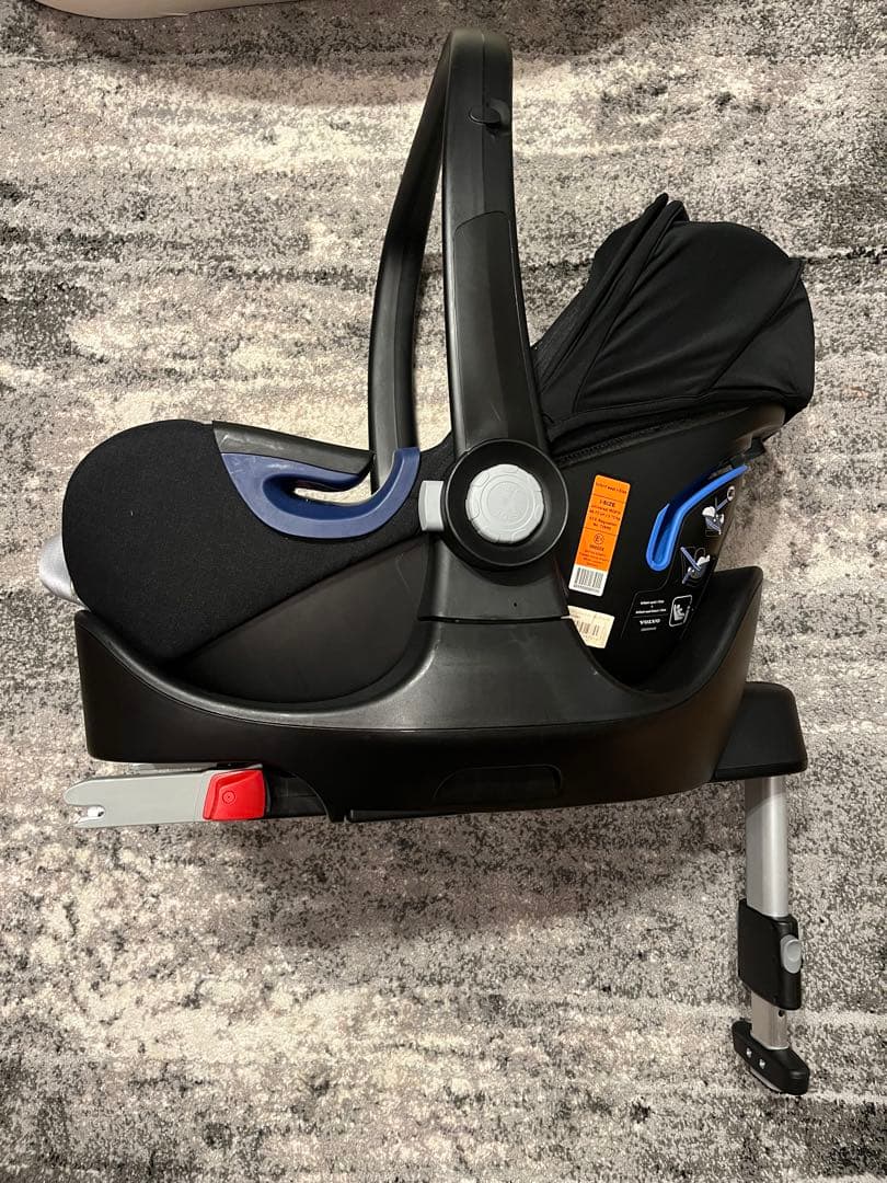 美品　純正　VOLVO チャイルドシート　i-size ★ISOFIX対応★