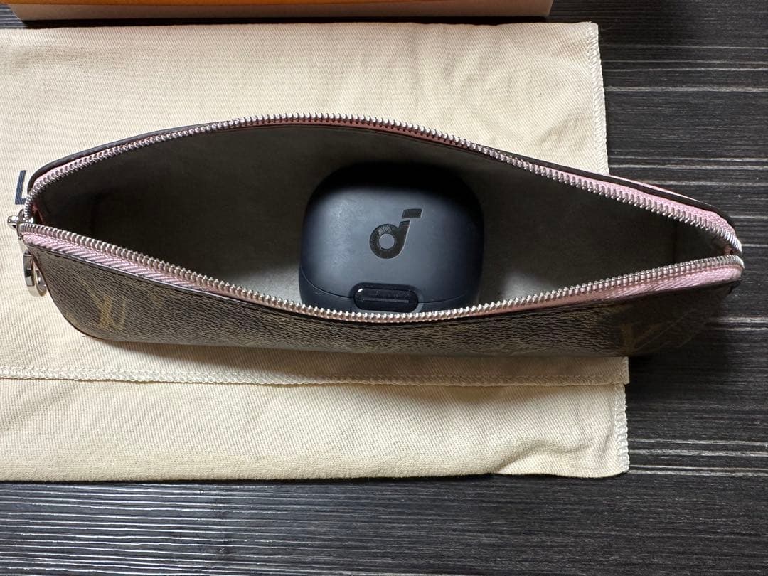 ルイヴィトン　ペンケース　筆箱