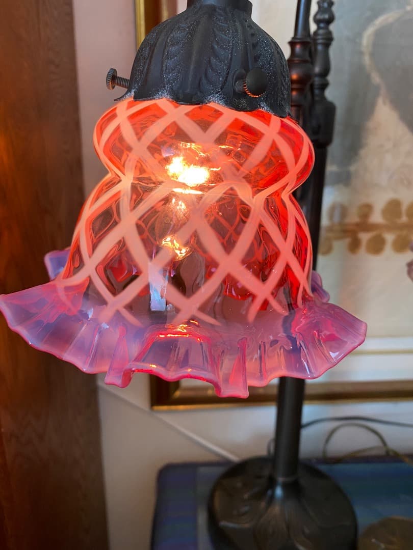 OLD FENTON レア　クランベリー　オパールセント　ガラスシェード