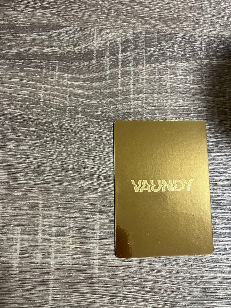 Vaundy サイン入りゴールドカード