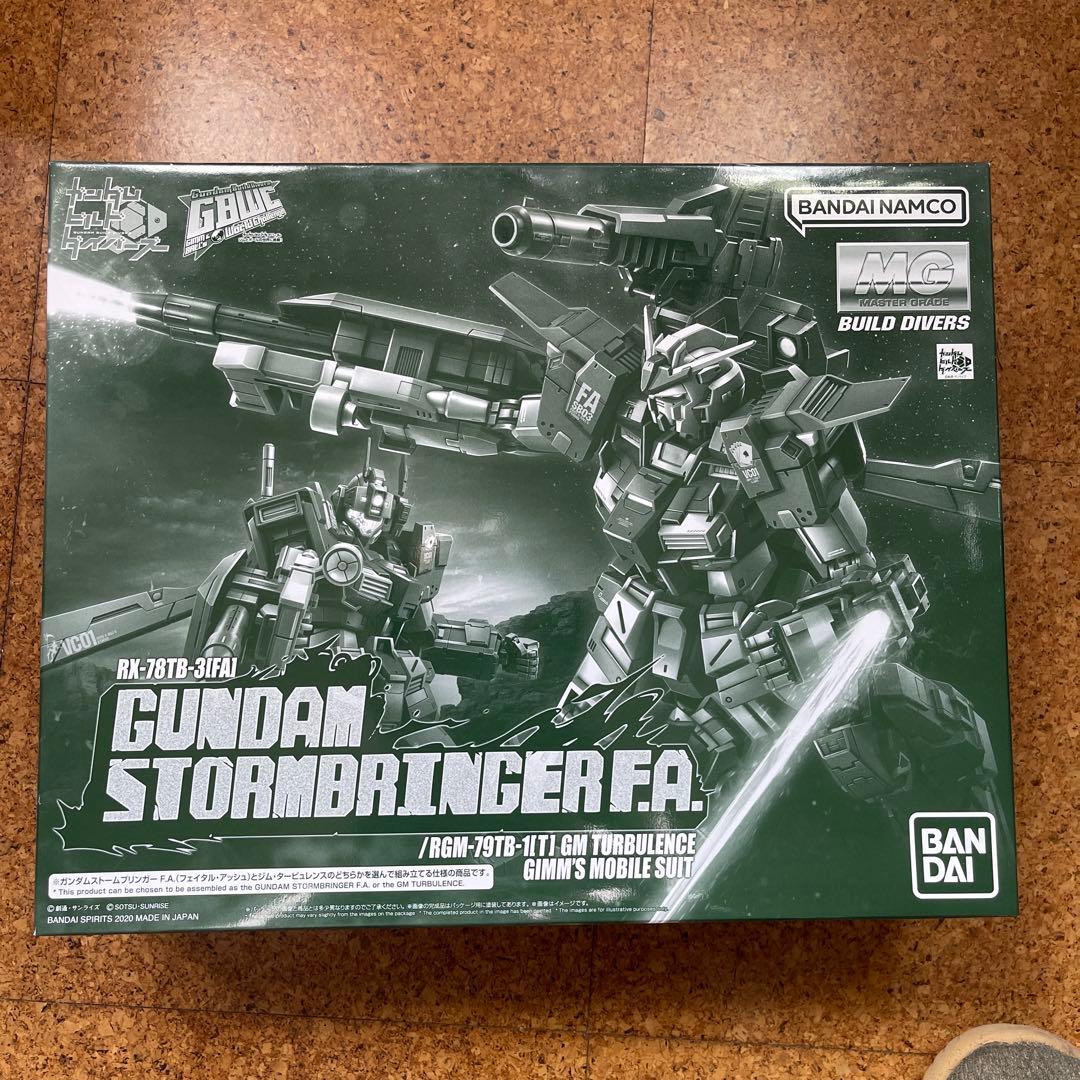 ガンプラ5種　フィギュア1種　まとめ売り