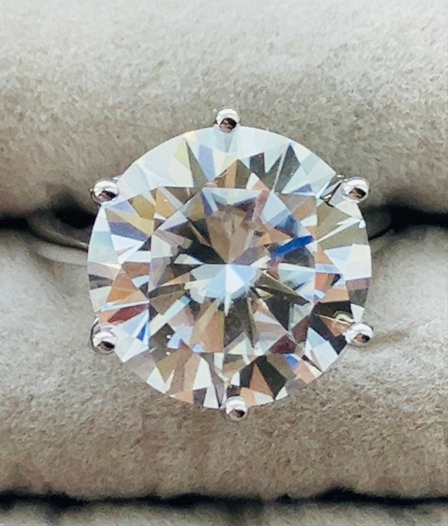 リング　指輪　モアサナイト　シルバー925 フリーサイズ　10ct