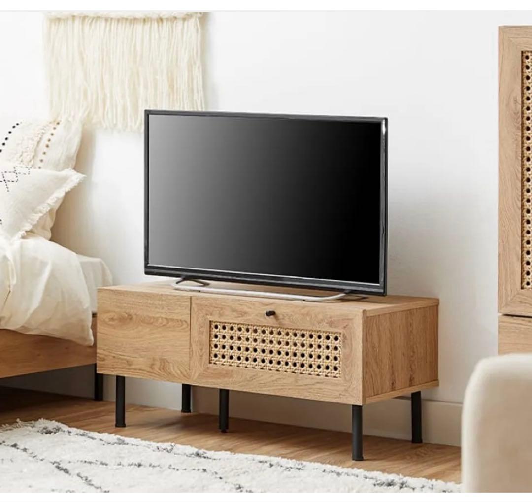 【最終値下げ！】ラタン調テレビボード 幅80 コード穴付き 脚付きデザイン