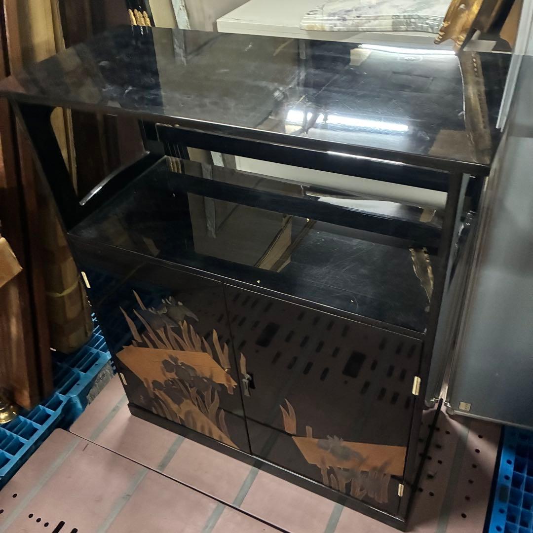 漆塗り 日本風情漂う上品な茶棚(飾り棚、収納棚、戸棚)