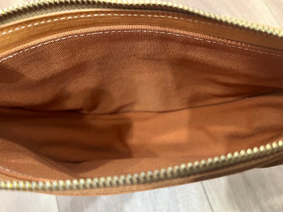 IL BISONTE キャメル バッグ　新品未使用