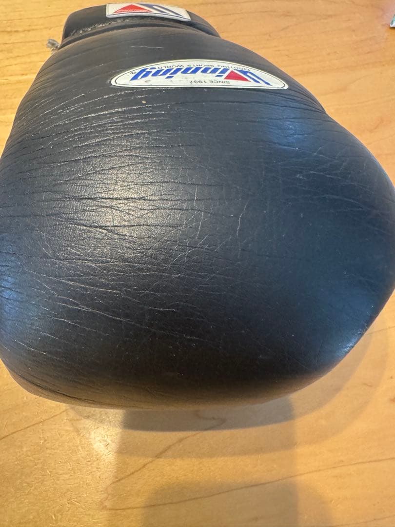 Winning ボクシンググローブ 16オンス(紐)