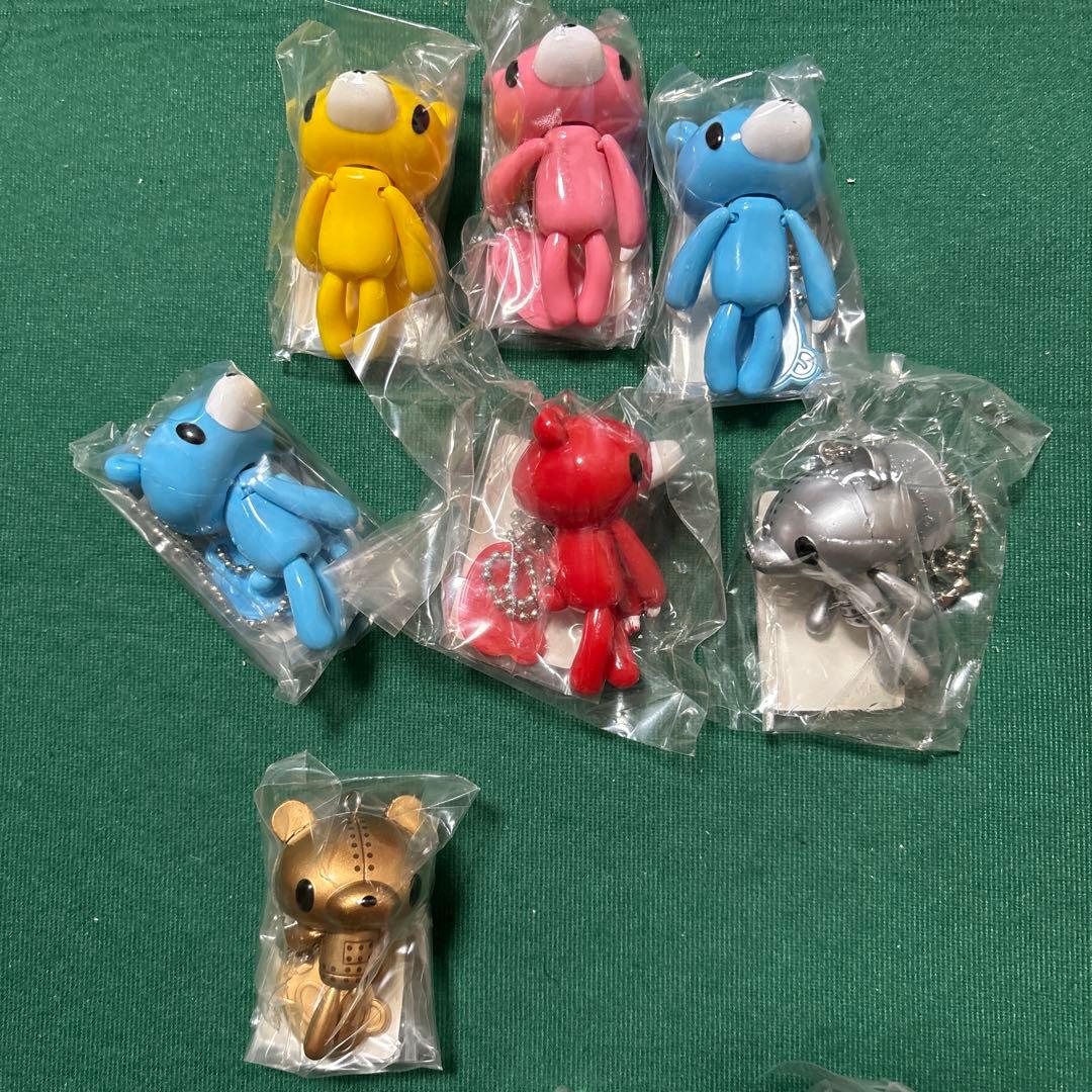 未開封 グルーミー ぷらーんぷらんキーチェーン 25個 バッジ付き