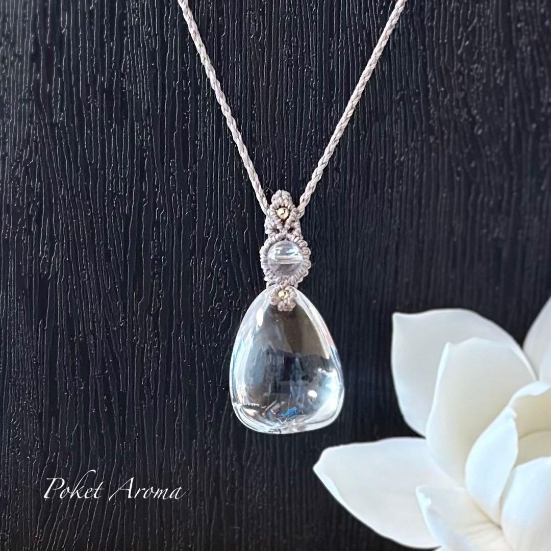 『夢綺』虹入りアイリスクォーツのマクラメペンダントネックレス