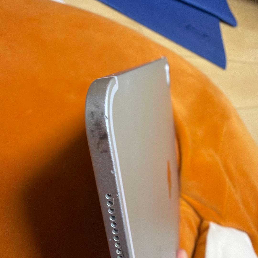 Apple iPad pro 11インチ(第二世代)シルバー 本体、カバー