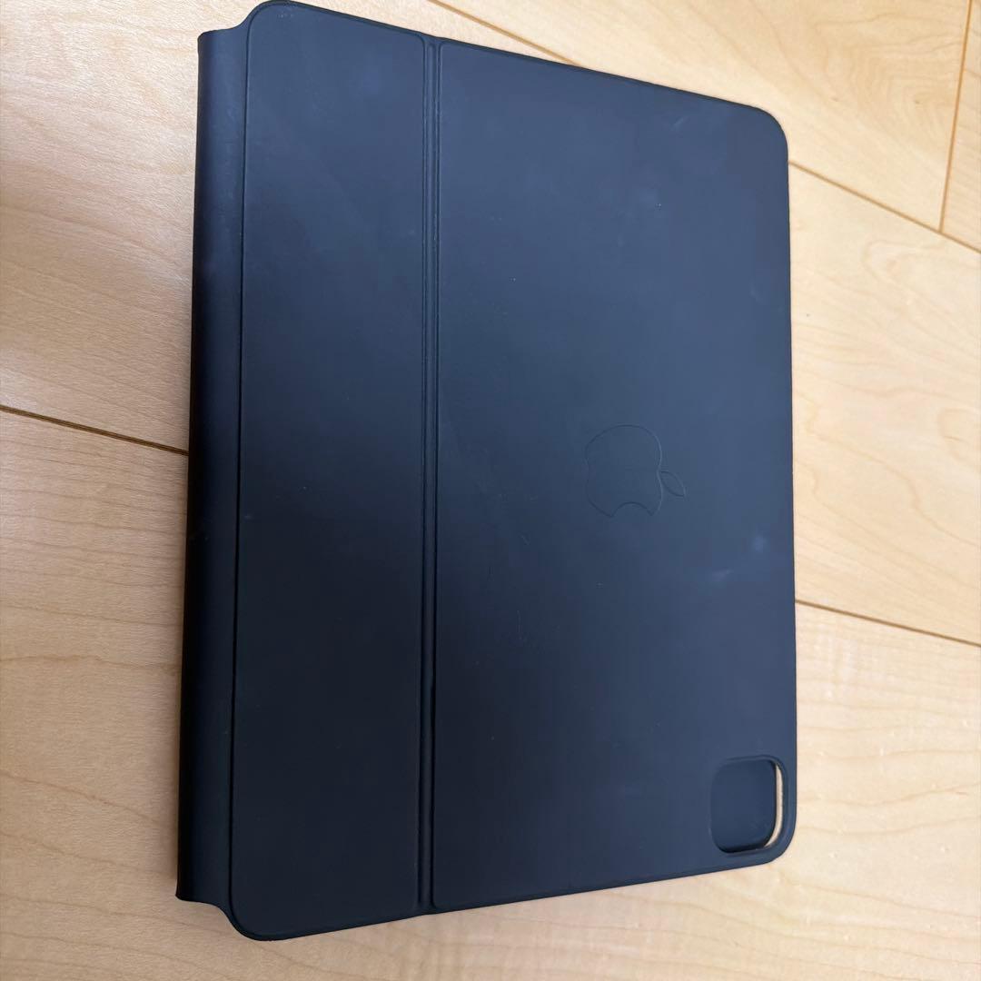 Apple iPad pro 11インチ(第二世代)シルバー 本体、カバー