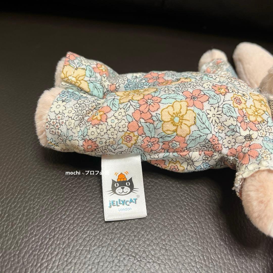  Bedtime Blossom Bunny うさぎ