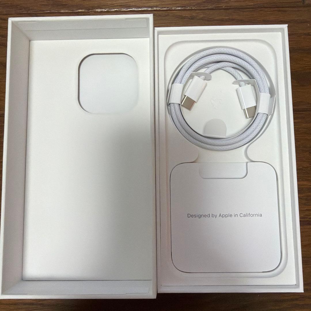 スマートフォン本体 iPhone15Pro 256GB