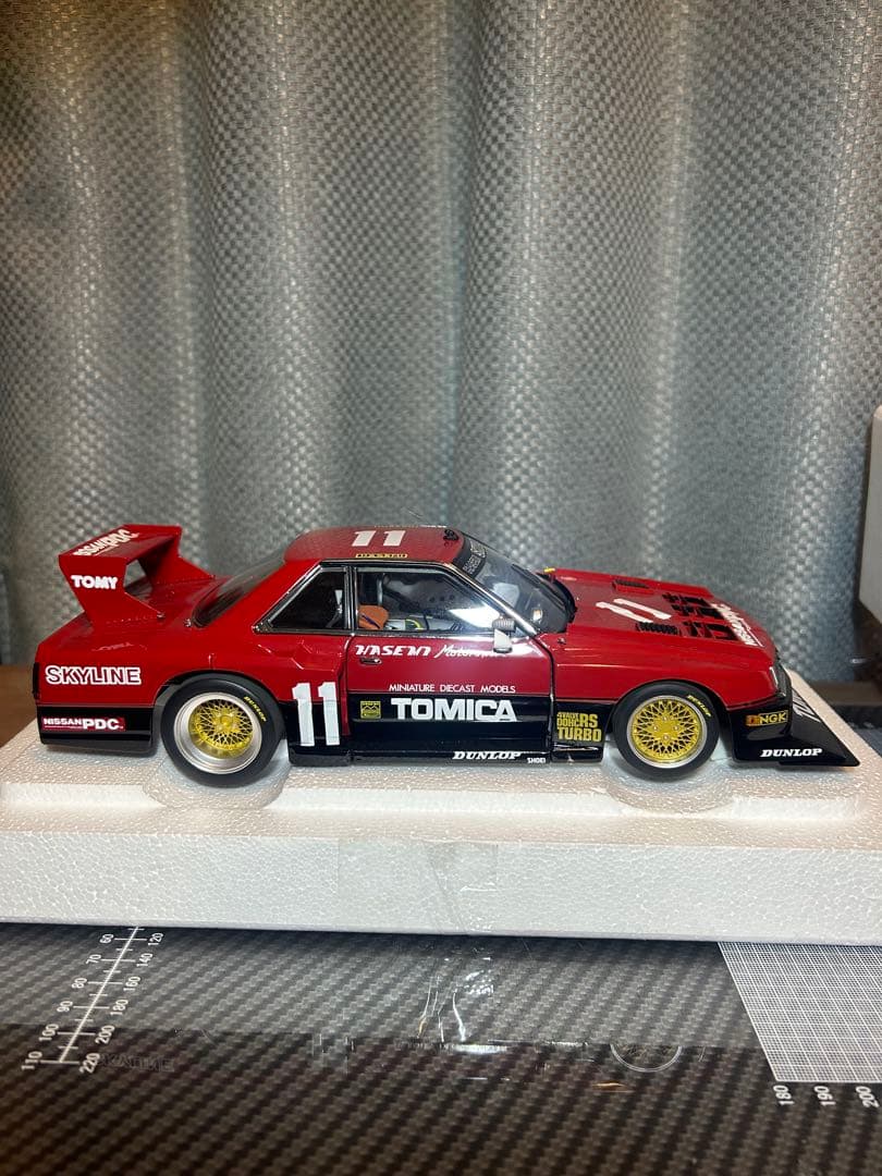 1/18 オートアート スカイライン スーパーシルエット1982