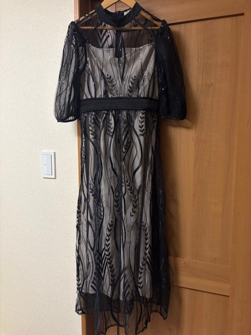 【LEJA】スパンコール刺繍レースプチハイネックAラインドレス パーティードレス