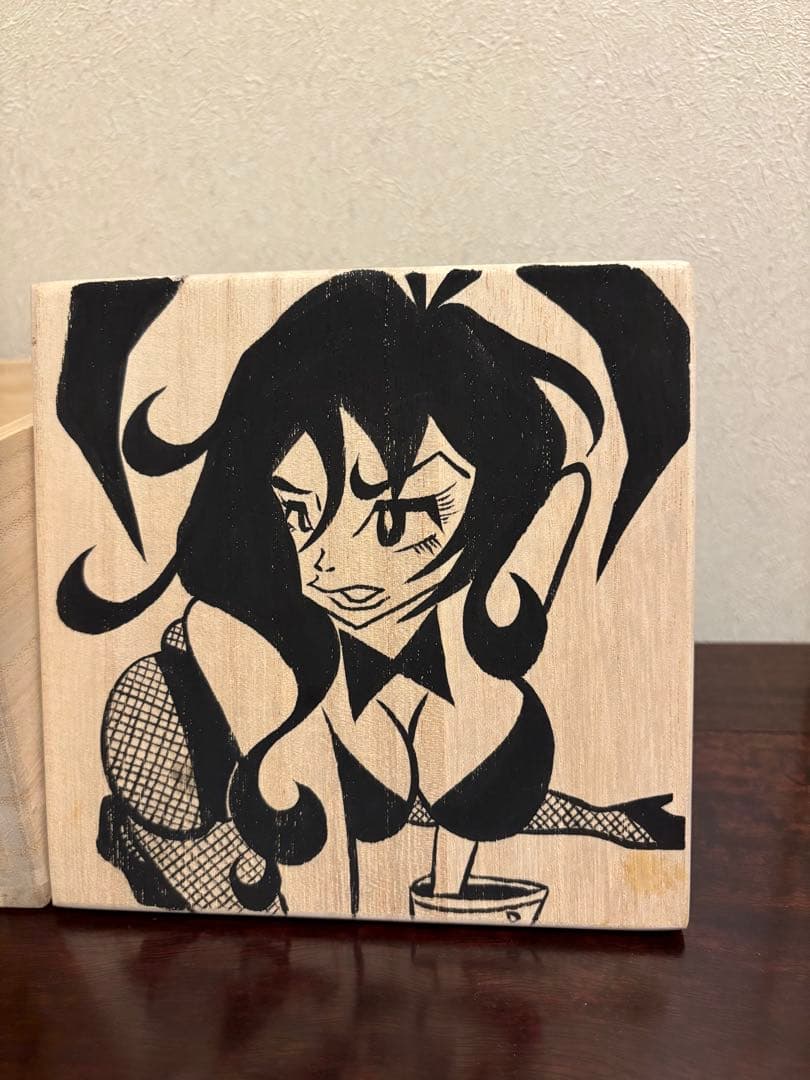 アニメ風茶碗と木製箱セット