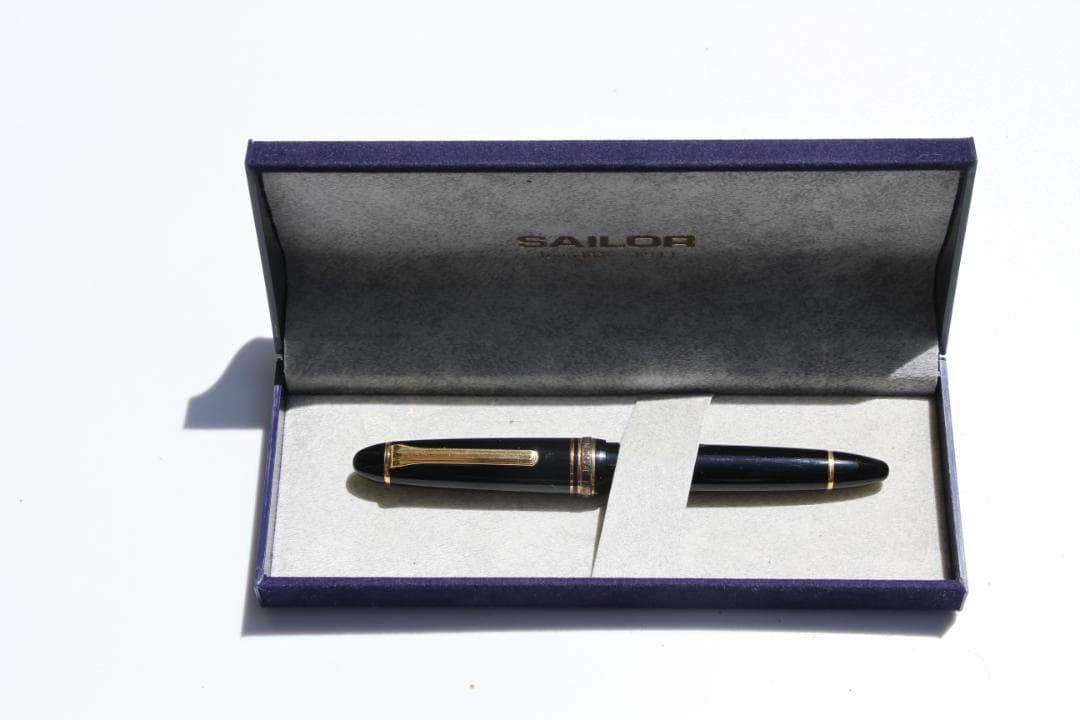 美品 セーラー万年筆　 21K　回転式　太軸　未使用カートリッジ１箱 付属