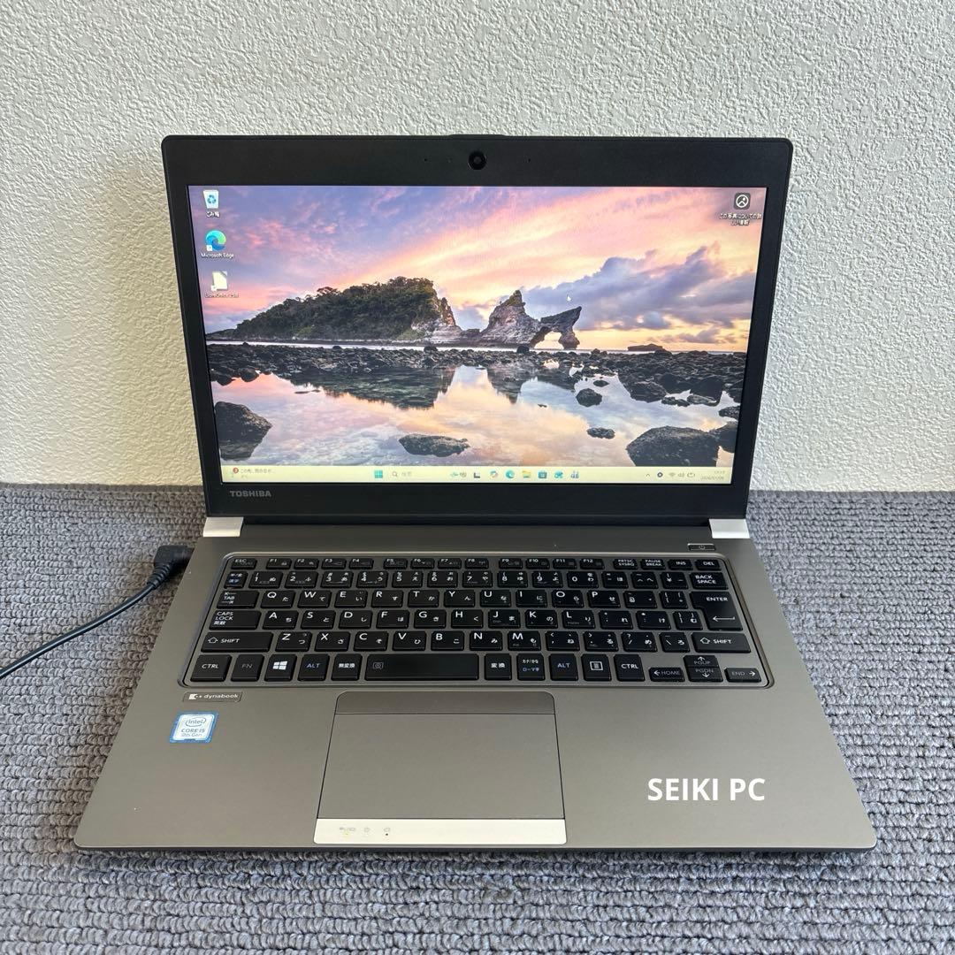 東芝dynabook R63/DN i5-8250U メモリ8GB #M6878