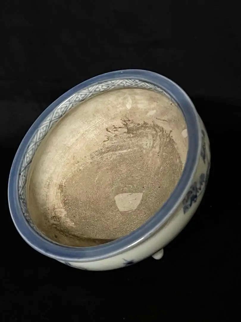 【倉庫整理品】古美術 • 染付三足香炉 • 時代物：XG--34