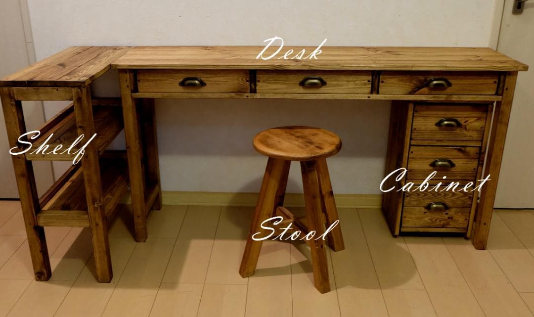 テーブル・机 lily