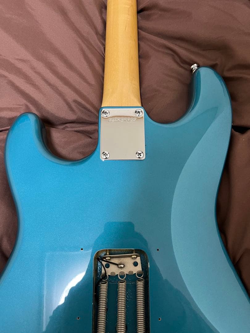 【調整済】Fernandes フェルナンデス　エレキギター　ストラト　状態良
