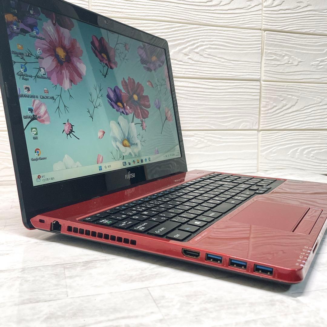 人気色✨美品 ノートパソコン SSD ブルーレイ カメラ win11 8GB