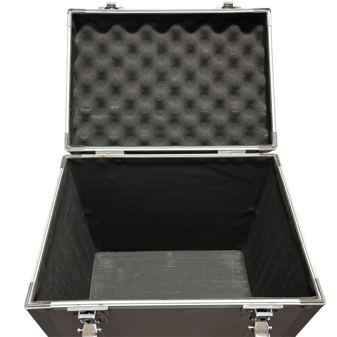 美品 レコード用収納 ハードケース アルミ製LP50-60枚収納DJ No.1