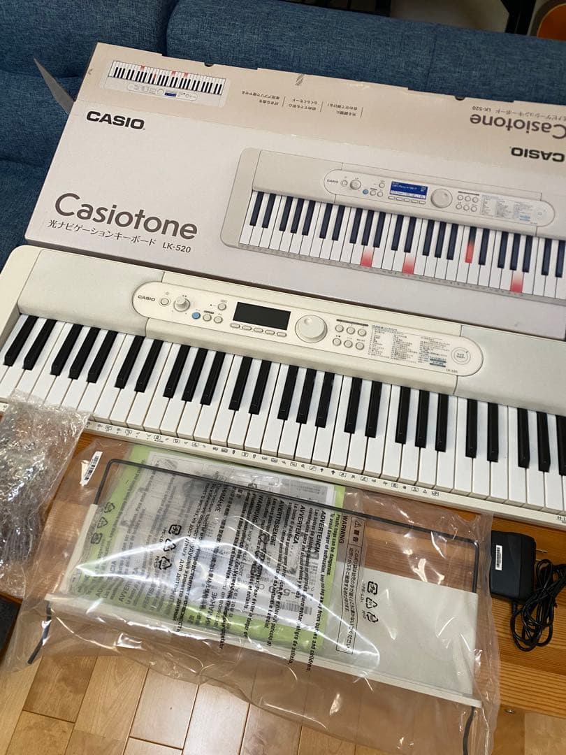 カシオトーン　光ナビゲーションキーボード LK-520