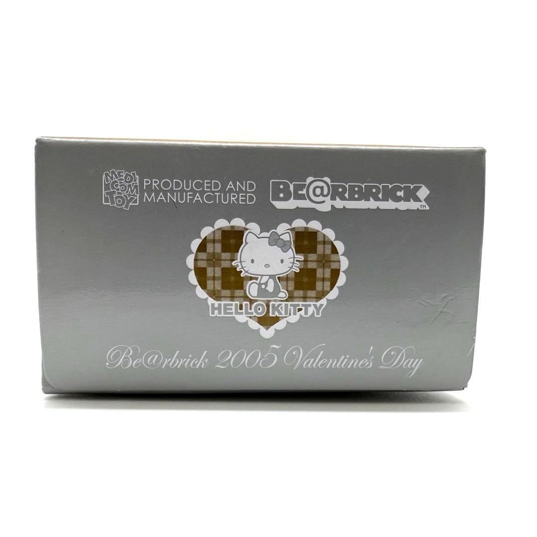激レア　希少　ベアブリック　ハローキティー　2005 バレンタインデー