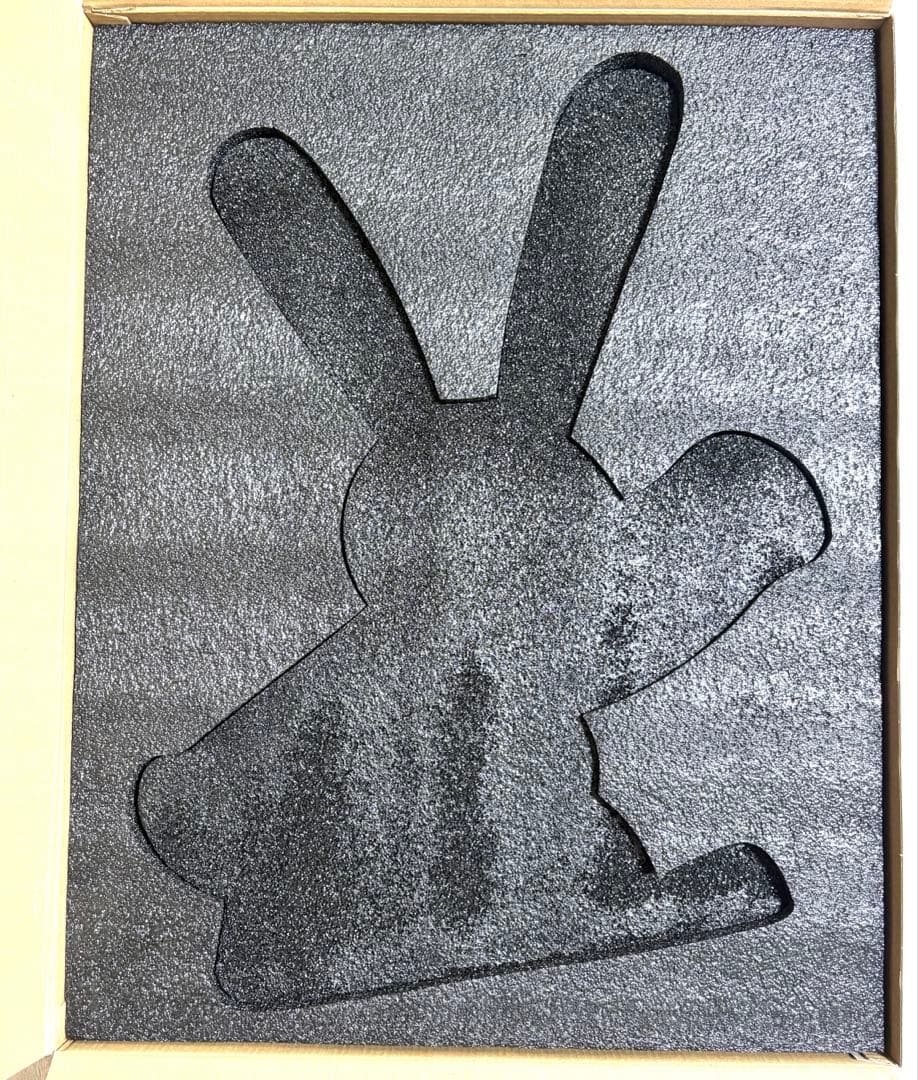 Disney100 周年　オズワルド　ビッグソフビフィギュア　海洋堂　ディズニー