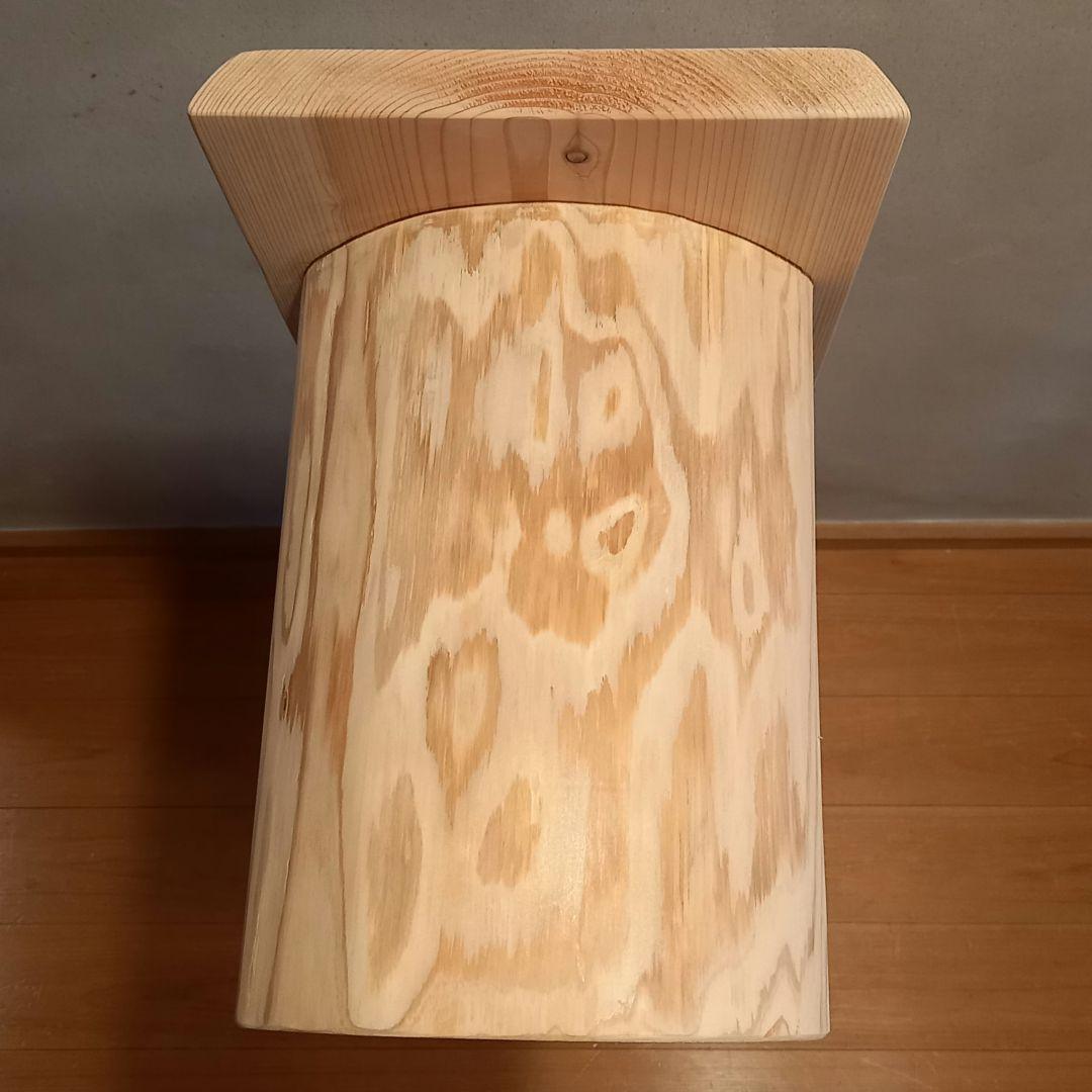 一点物　国産杉スツール、ベンチ　無垢一枚板&丸太半割りログ脚使用