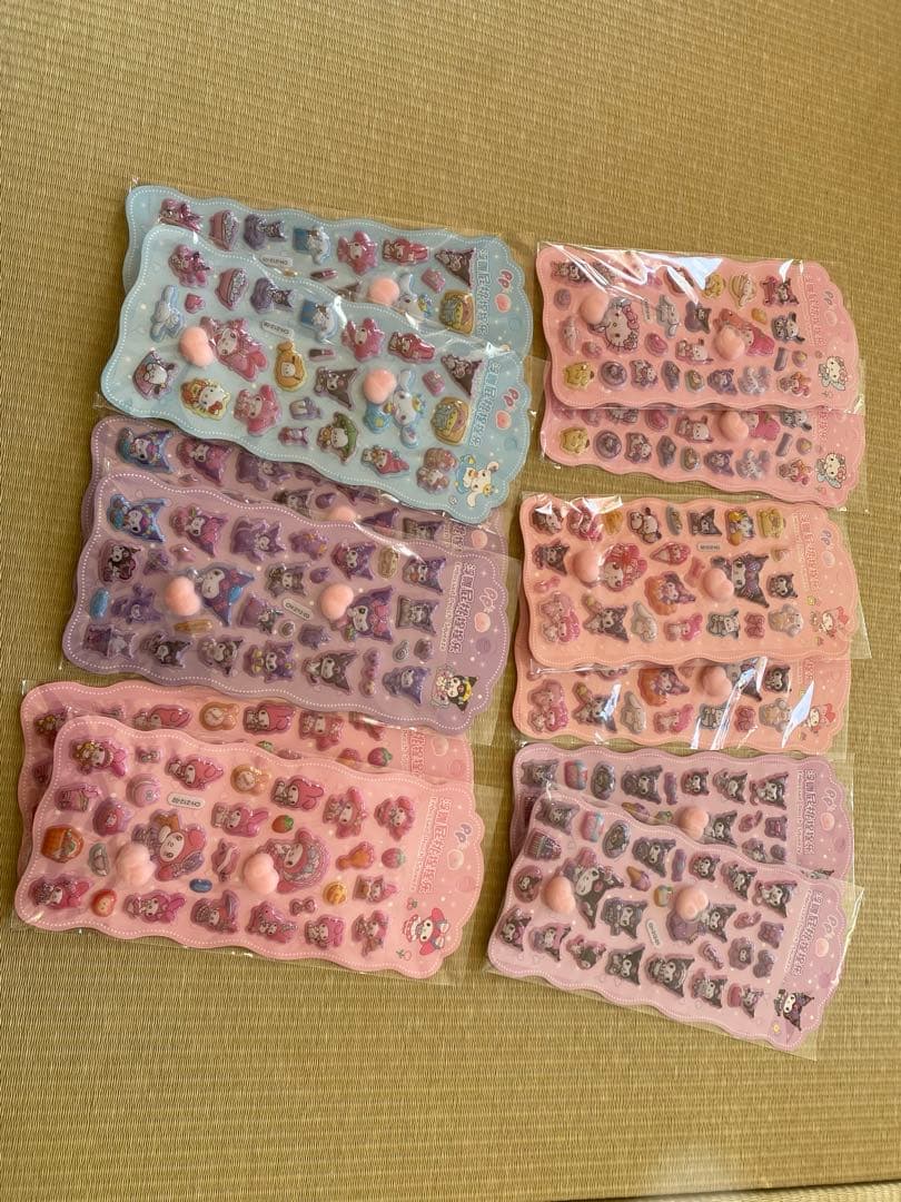 【まとめて120枚】めっちゃ立体　お尻シール　クロミ　シール　販促品　ノベルティ