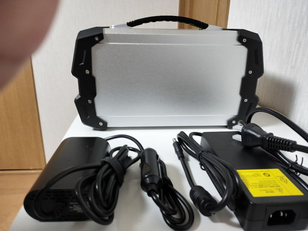 最終値下げ　ラチタ　LACITA ENERBOX01+カーチャージャー