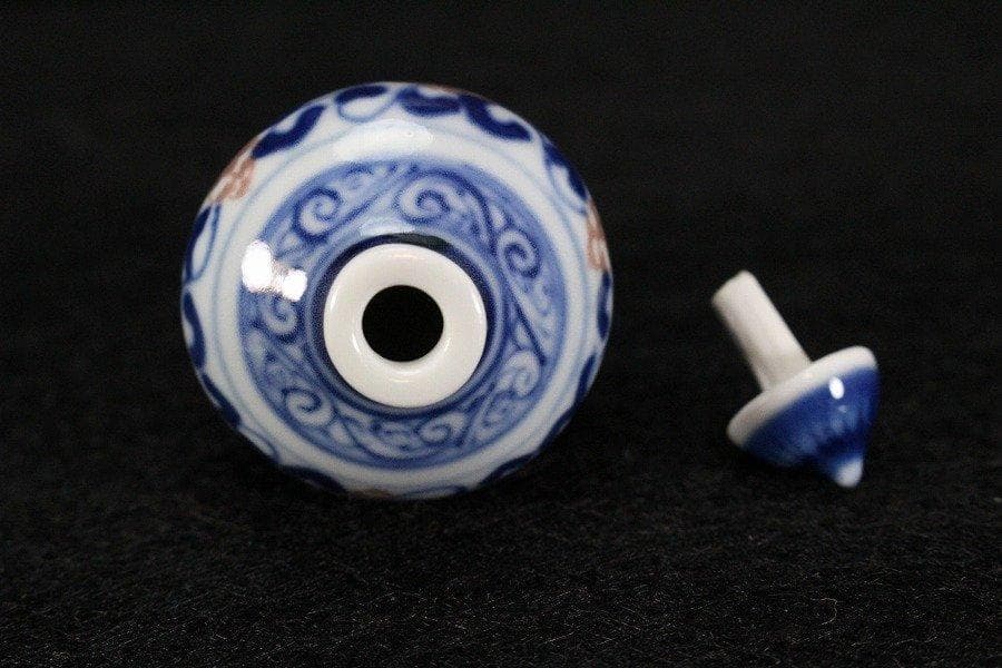 中国美術 青花 纏枝蓮花紋 小壷 鼻煙壷 6cm 送料無料