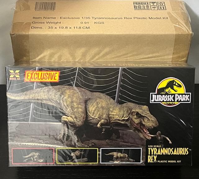 少年リック　限定版　エクスプラス　ティラノサウルス　プラモデル　1/35