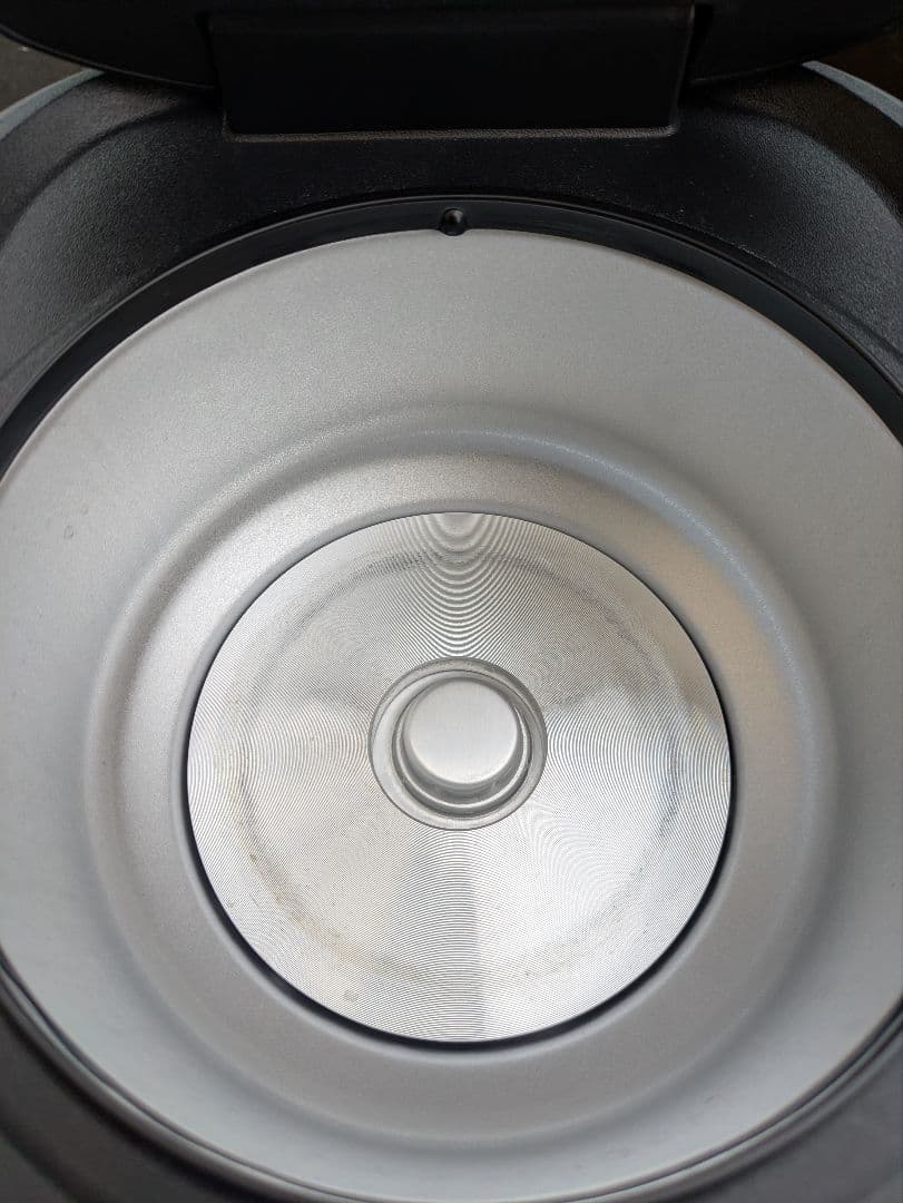 TIGER　タイガー　炊飯器　2025年製