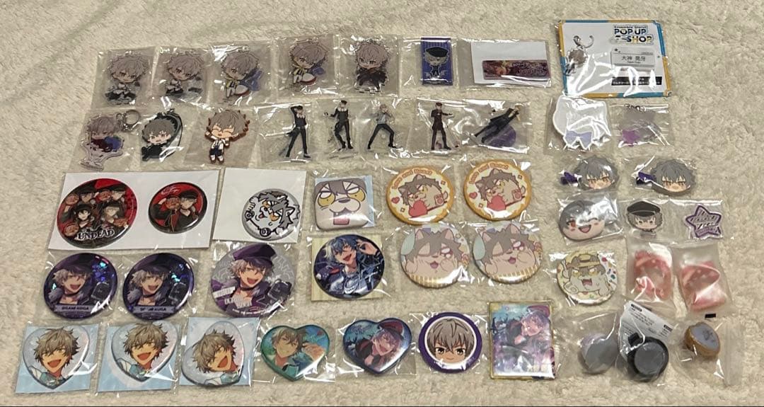 あんスタ　大神　晃牙　セット　缶バ　アクスタ　アクキー　中国